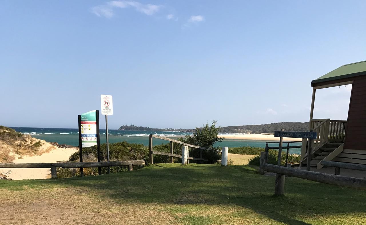Tuross Beach Cabins & Campsites Теросс-Хед Экстерьер фото